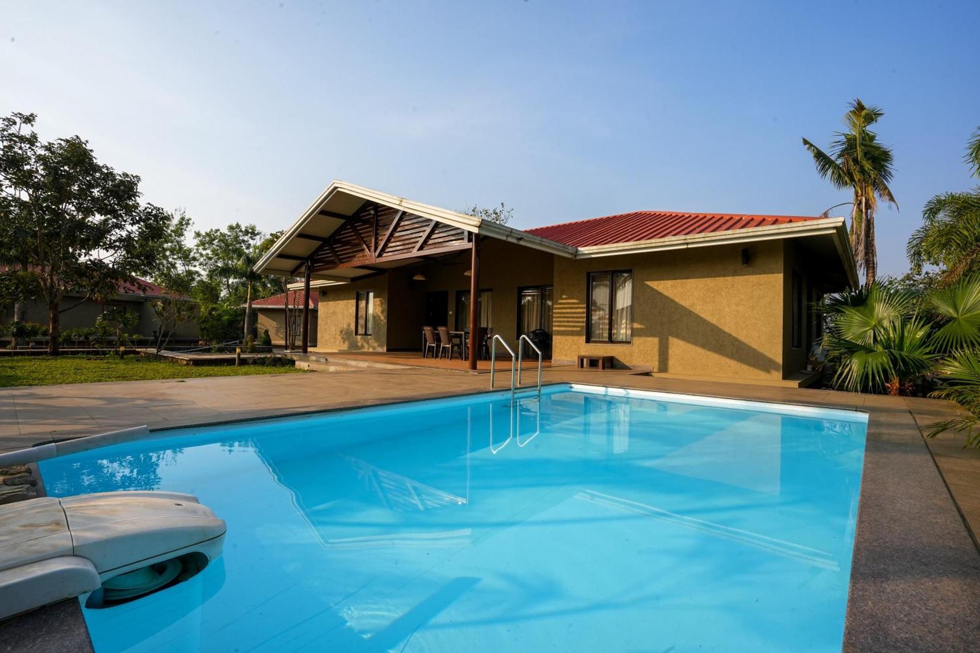 E&G Green Courts Resort At Koroli Hill Station Nashik Eksteriør billede